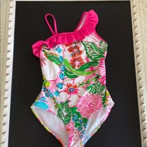 ♡︎𝚕𝚒𝚕𝚕𝚢 𝚙𝚞𝚕𝚒𝚝𝚣𝚎𝚛 𝚜𝚠𝚒𝚖𝚜𝚞𝚒𝚝♡︎